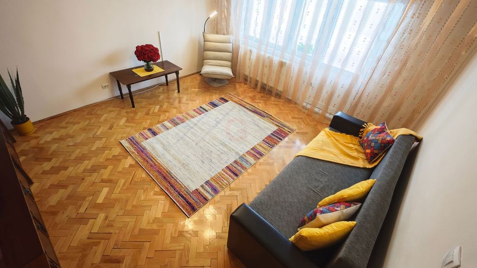 Apartament mare, decomandat, bucatarie separata. PET FRIENDLY. - Poză 13