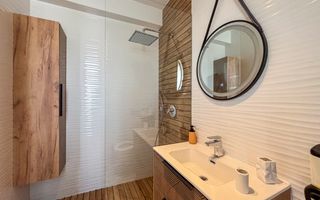 Duplex la cheie - Priveliste frumoasa si curte amenajata - Poză 3