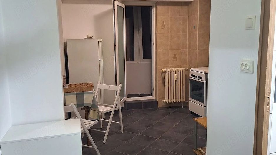 De Inchiriat Garsoniera spatioasa  Decebal - Poză 4