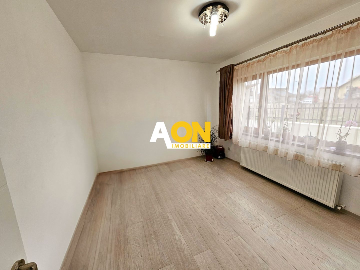 Casa 4 camere, garaj, mobilata, utilata, 311 mp teren, Alba-Micesti - Poză 8