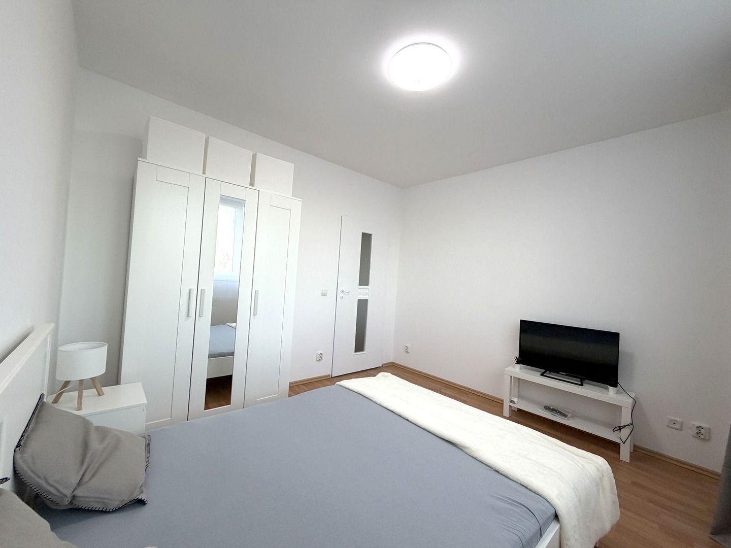 2 camere centrala proprie - metrou -  Calea Grivitei - Poză 7