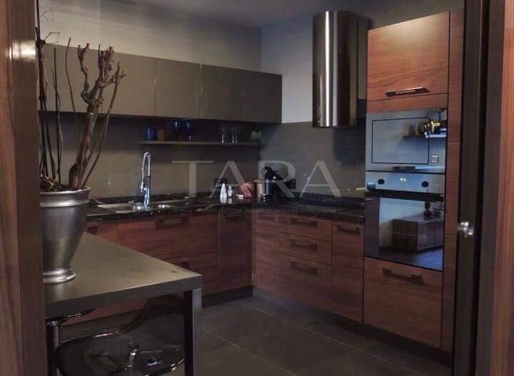 Penthouse de lux cu 3 camere în zona Centrală !! - Poză 3