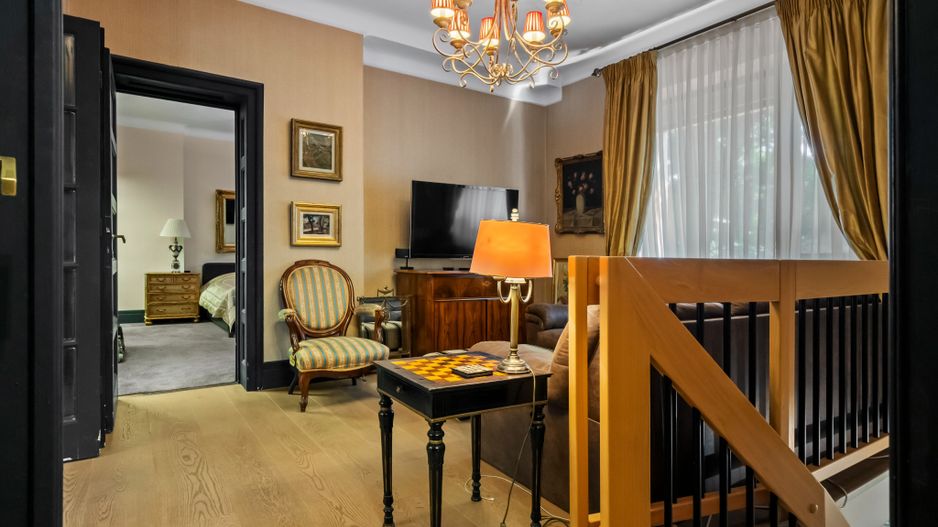 Apartament 6 camere în vilă consolidată | Garaj | Cotroceni - Poză 10