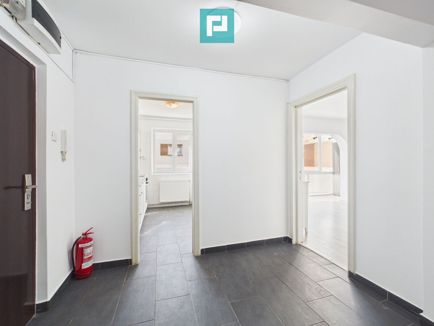 Apartament 3 camere | Decomandat | Piața Mărăști - Poză 2