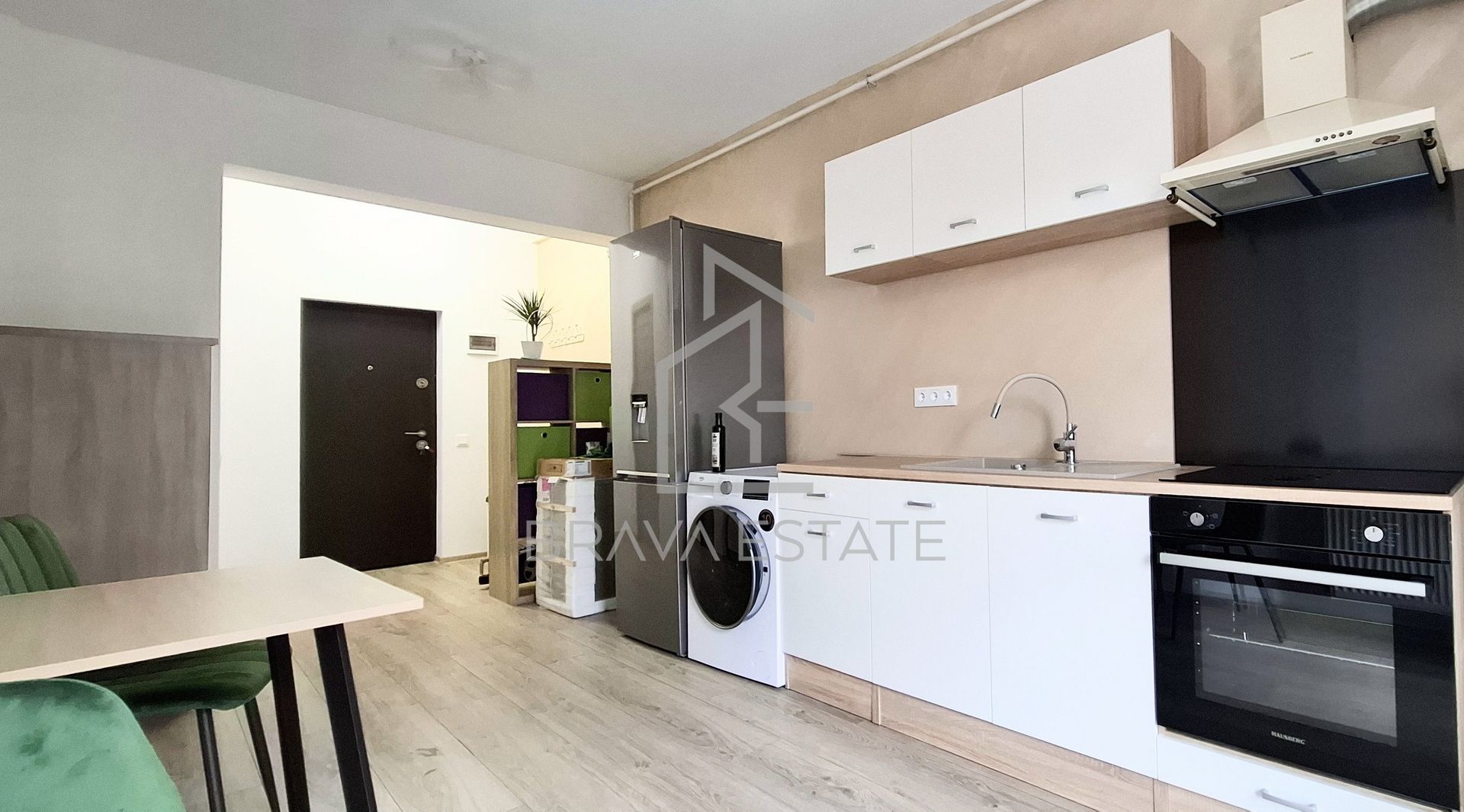 Apartament cu o camera, 37 mp, balcon 8mp, zona TERRA - Poză 3