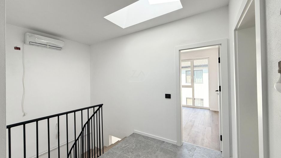 Ap pe 2 niveluri. 4 camere, 2 bai. 2 locuri de parcare. - Poză 9