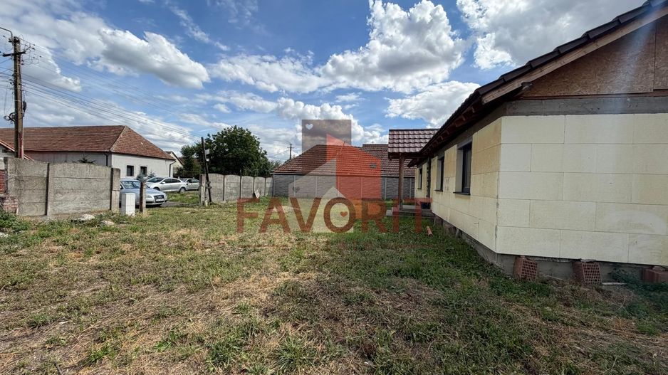 Individuala | 4 camere | 860 mp teren | Pozitie excelenta | Asfalt | - Poză 13