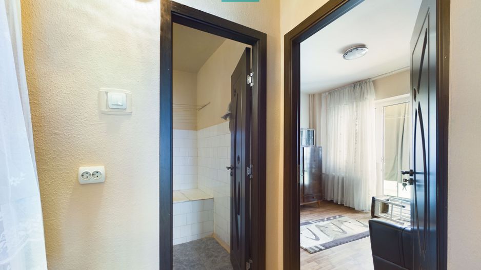 Apartament cu două camere în Micalaca - Poză 4