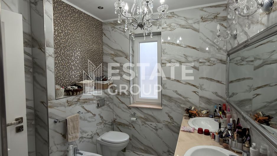 Casa individuala cu 5 camere in Dumbravita - Poză 18