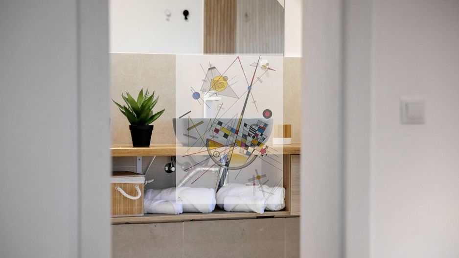 Proprietate Deosebita - Poză 48