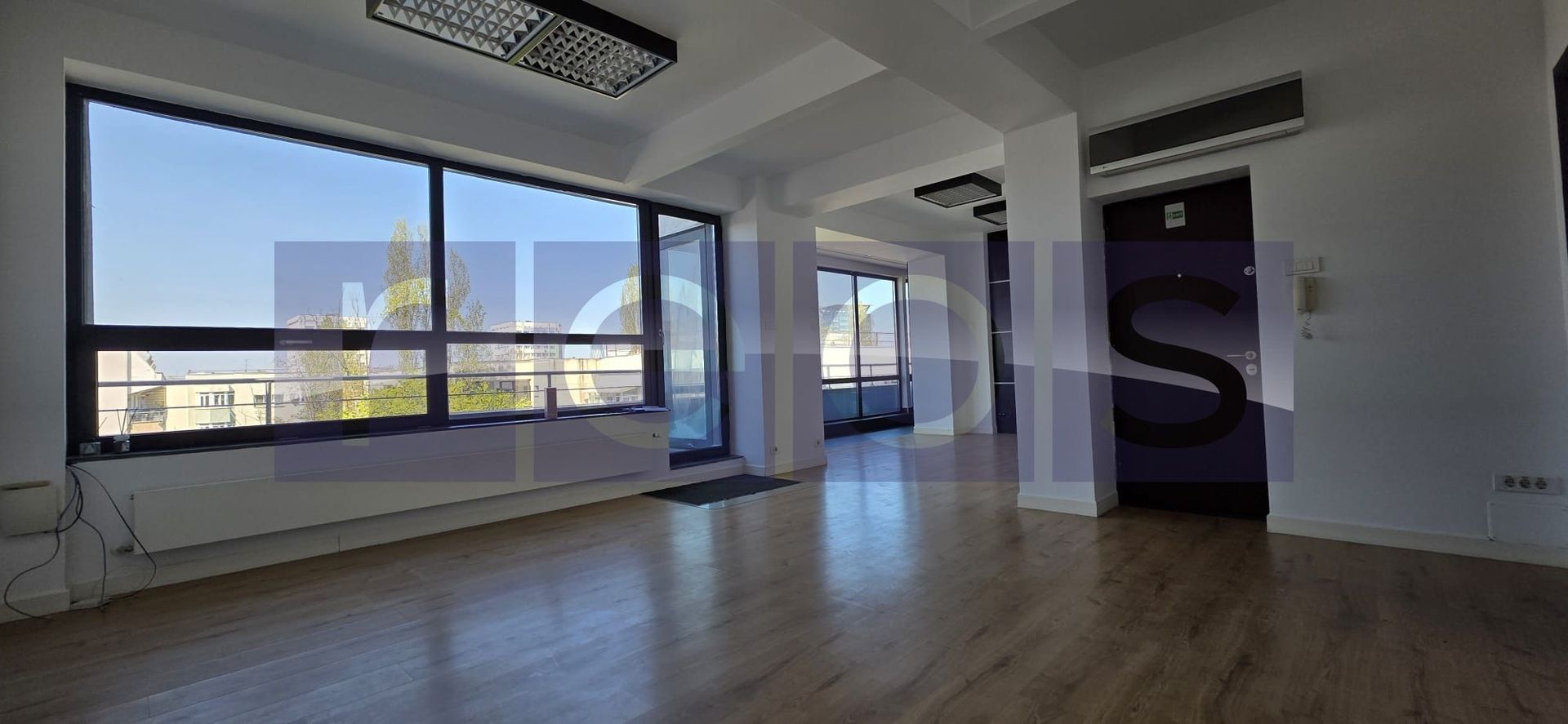 INCHIRIERE   APARTAMENT  4 CAMERE   DOROBANTI  130MP - Poză 5