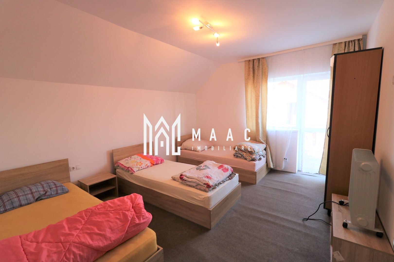 | Casa single | 4 dormitoare | Curte proprie | Cristian - Poză 2