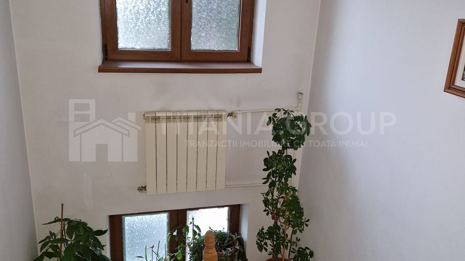 Casă spațioasă, cu teren generos – Alexandria, jud. Teleorman - Poză 10