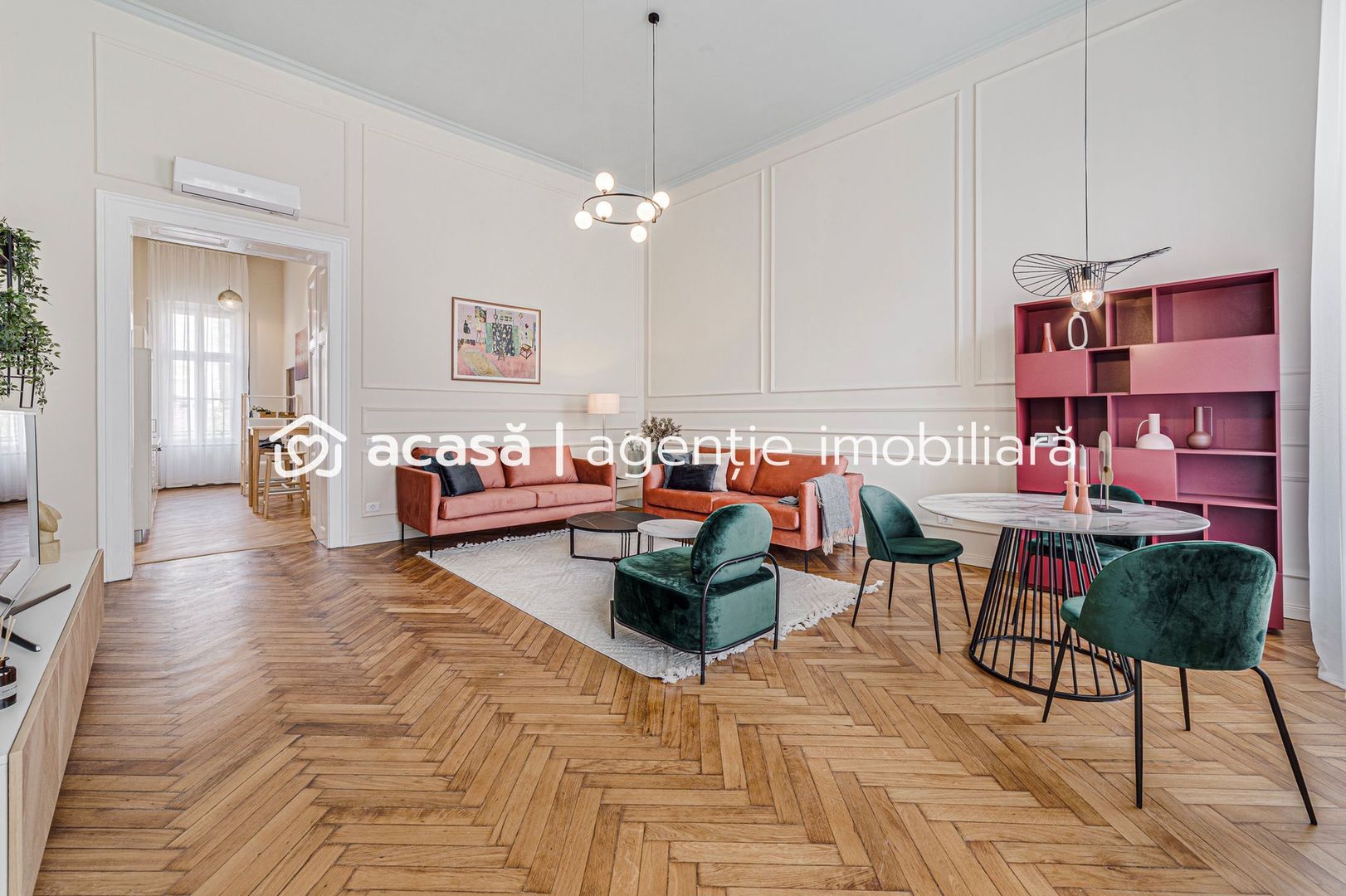 Apartament renovat in zona istorica - Poză 2