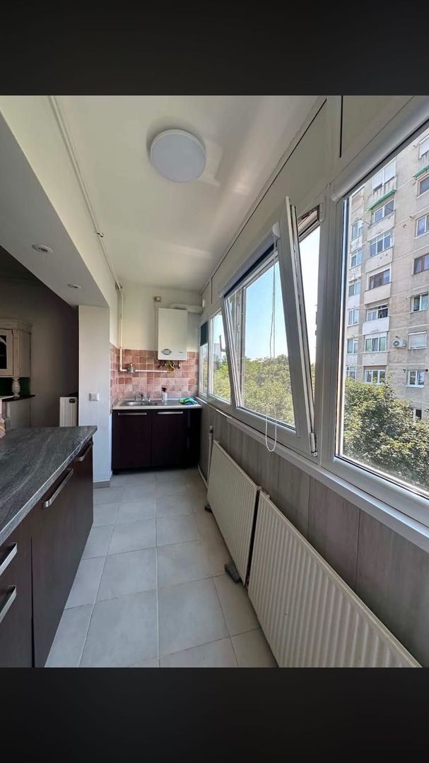 Apartament de vanzare - Poză 3