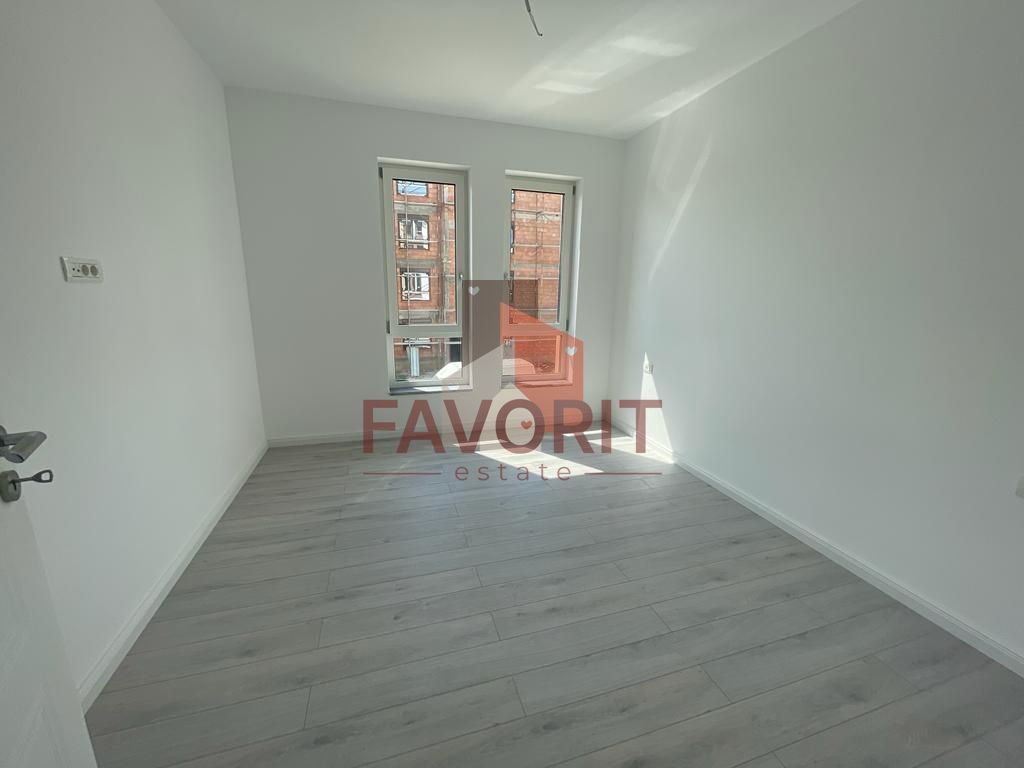 2 camere langa ESO | Decomandat | Bucatarie separata | Etaj 1 - Poză 3