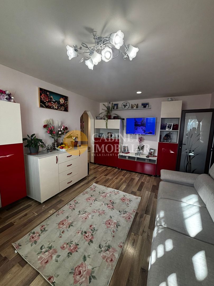 Apartament 3 Camere Semidecomandat - Rond Zimbru - Poză 2