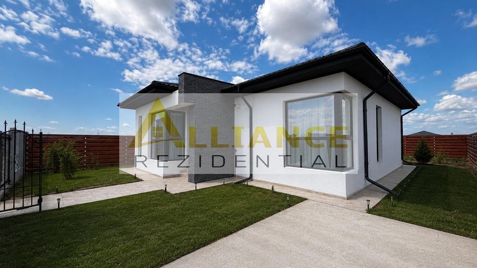 Casă individuală  3 camere 2 băi teren 375 mp ! - Poză 2