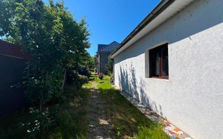 Două case în aceeași curte de vanzare - Poză 3