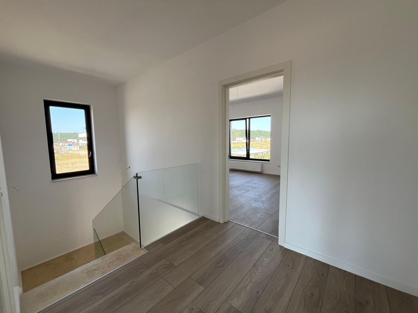 Vila pentru cei care vor spațiu, natură și acces rapid către București - Poză 22