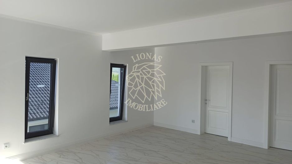 Casa Ultrafinisata 4 camere 121 mp-teren 500 mp-Valea Sigmirului - Poză 1