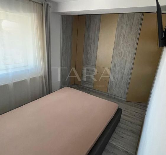 Apartament cu 3 camere, 2 băi, 2 parcari, Florești. - Poză 3