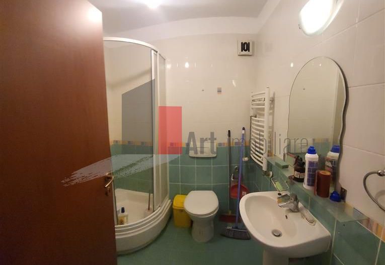 Apartament 3 camere Vitan metrou Mihai Bravu - Poză 13