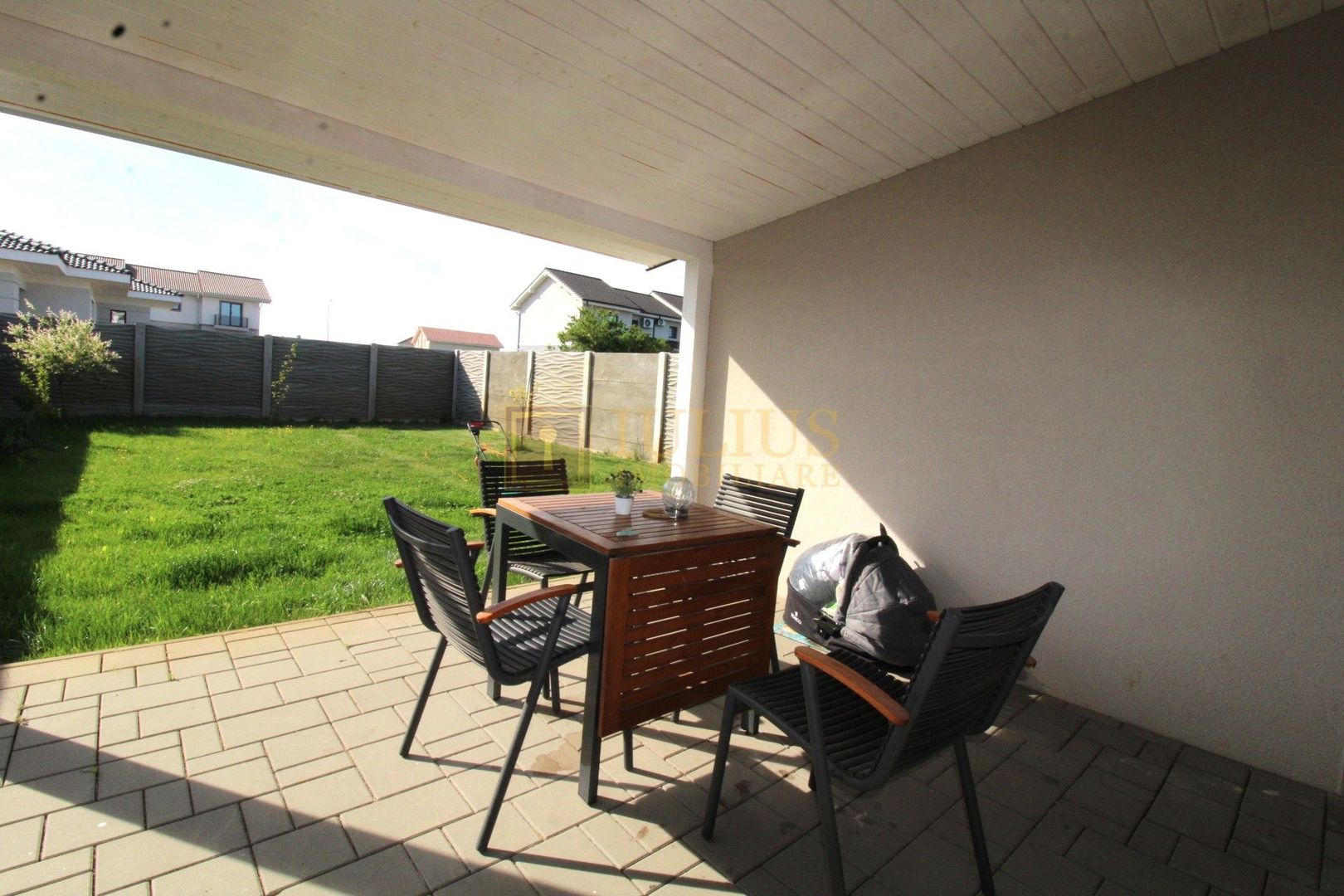 Casă modernă 3 camere, mobilată complet, curte 300 mp - Poză 18