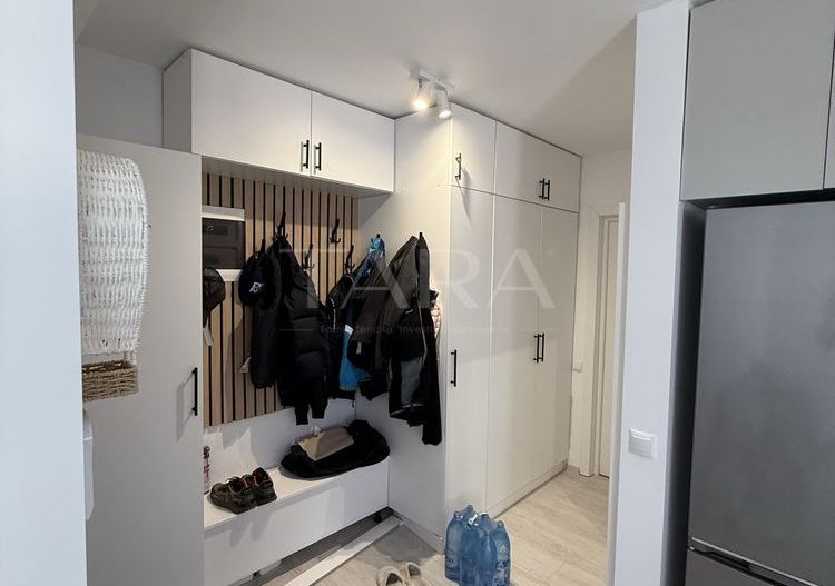 Apartament 3 camere, terasă de 55 mp și parcare în garaj – zona Petrom - Poză 4