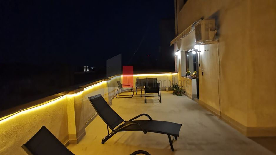 Apartament "COBERTURA", PENTHOUSE "PIATA SPANIEI", TERASA 63 mp, CONSOLIDAT 1978 - Poză 13