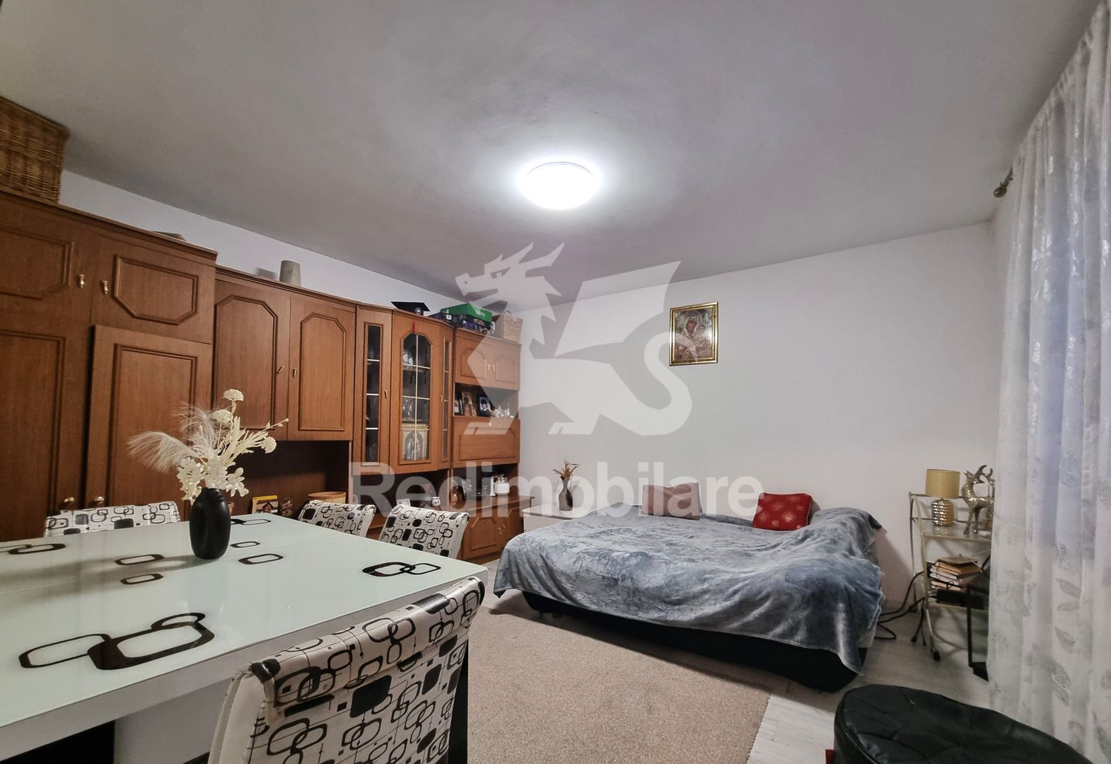 Casă funcțională, curte proprie, finisaje moderne - Poză 3