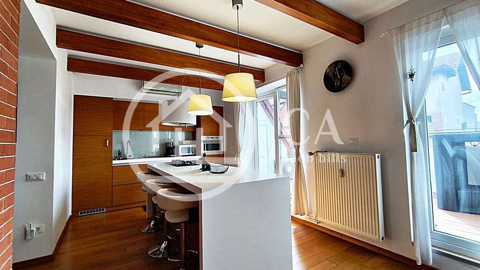 Apartament de închiriat cu 4 camere si terasa, Ultracentral, Oradea - Poză 3