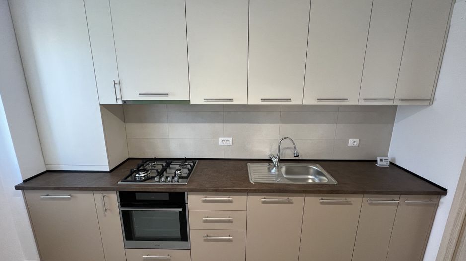 Apartament cu 2 camere in Urban Plaza - Poză 8