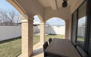 Duplex - 5 camere - 3 bai - 304 mp teren la intrare in comuna Berceni - Poză 4
