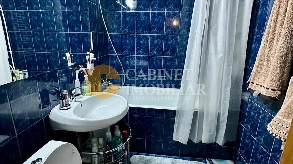 Nicolina- 3 Camere Decomandat - Etaj 3 -Bloc 1986 - Poză 6