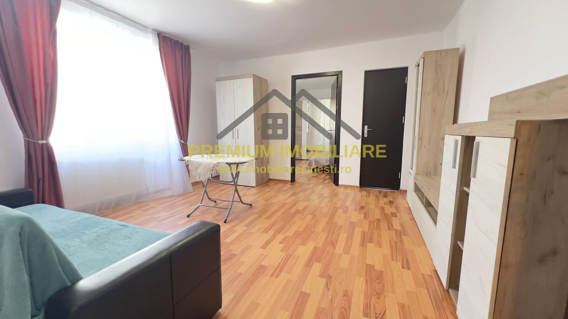 Apartament 2 camere zona centrala - Poză 1