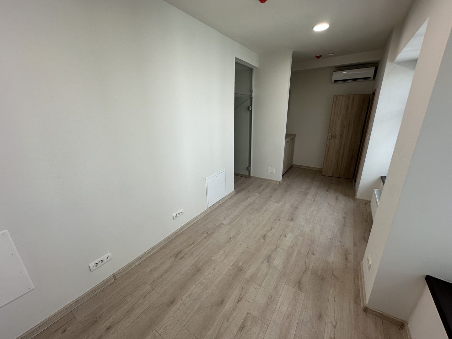 Spatii de birouri Ultracentral suprafață  de 31,7  mp - Poză 1