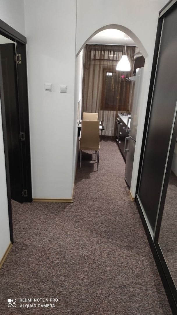 Vând garsonieră Uverturii /Lujerului 42mp mobilata și utilată ,particu - Poză 7