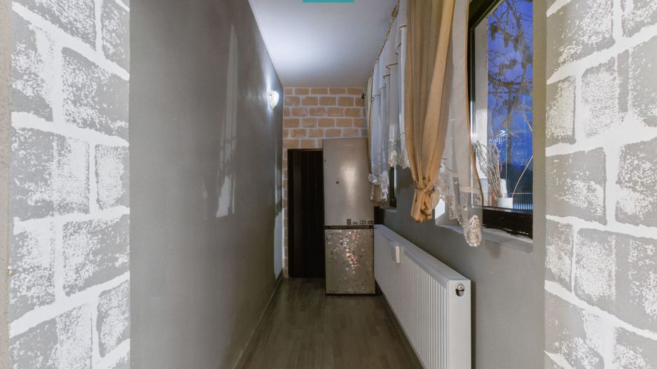 Casă cu 3 camere și teren de 700 mp în Cermei - Poză 6