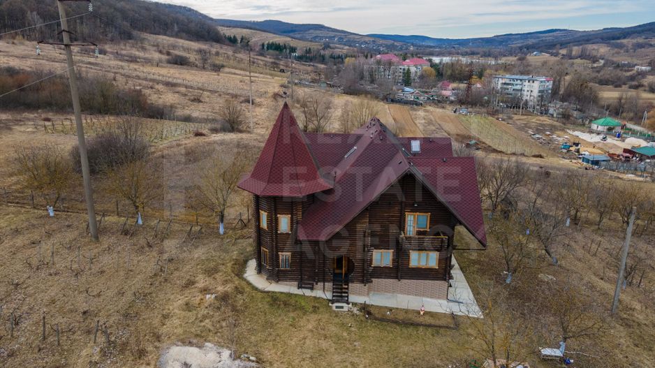 Vânzare, casă, 9 camere, satul Mîndra, r-nul Călărași. - Poză 71