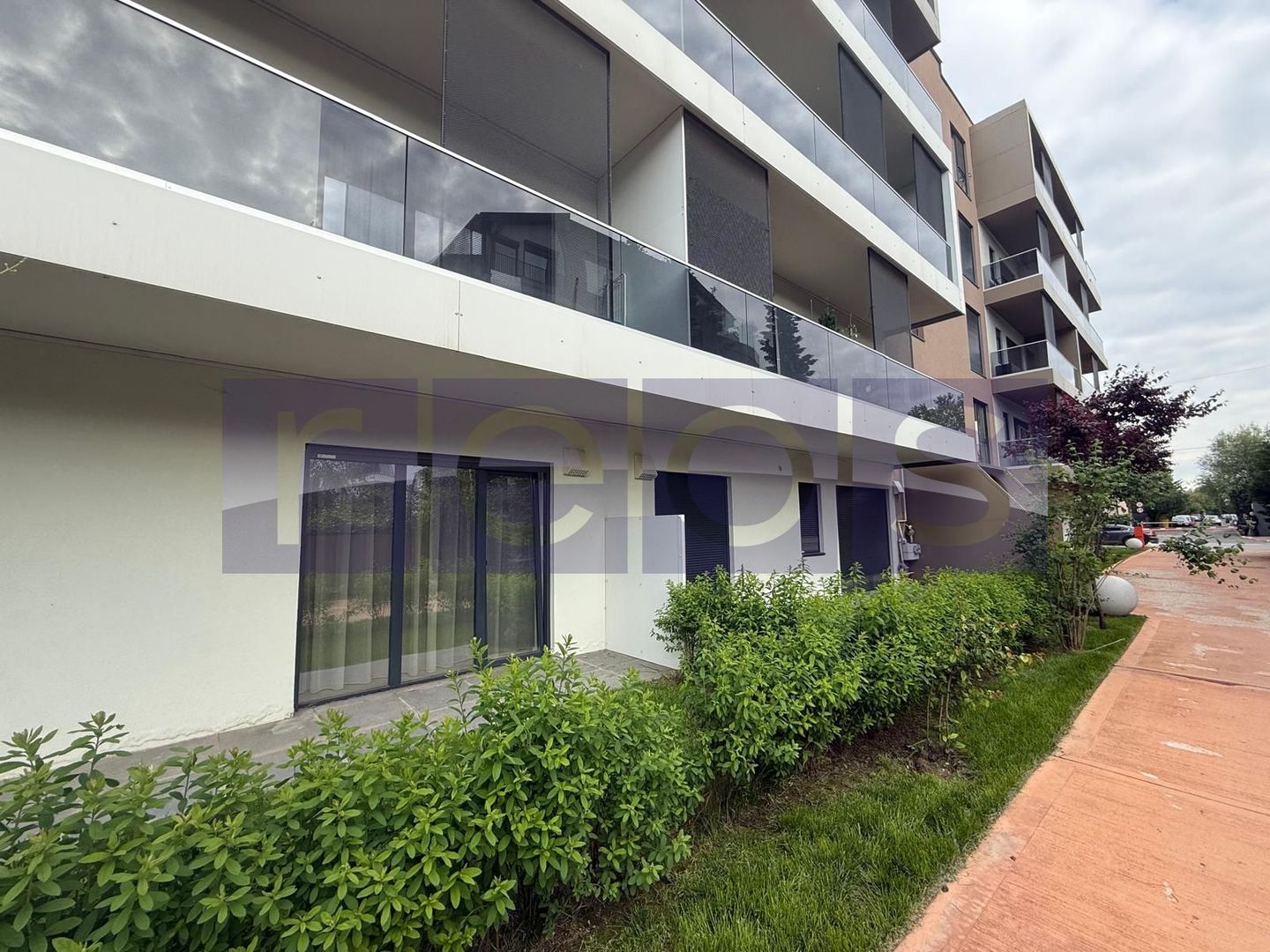 VANZARE APARTAMENT 3 CAMERE LUX | DESIGN PREMIUM | EROU IANCU NICOLAE - Poză 33