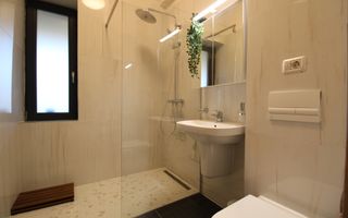 Zona Padurea Verde, 3 camere + 2 bai, centrala proprie - Poză 8