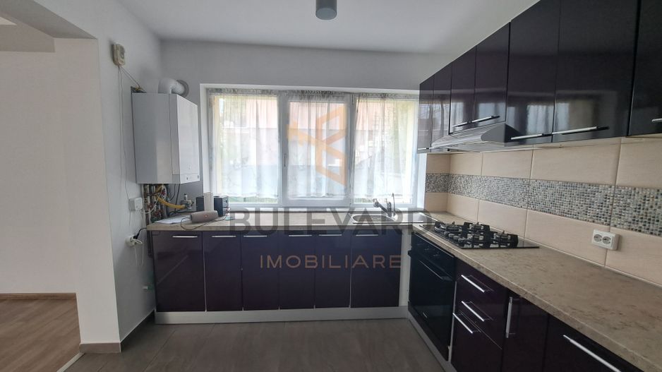 Casa 5 camere, 150 mp utili, 300 mp teren, garaj, cartier Dambul Rotund! - Poză 4