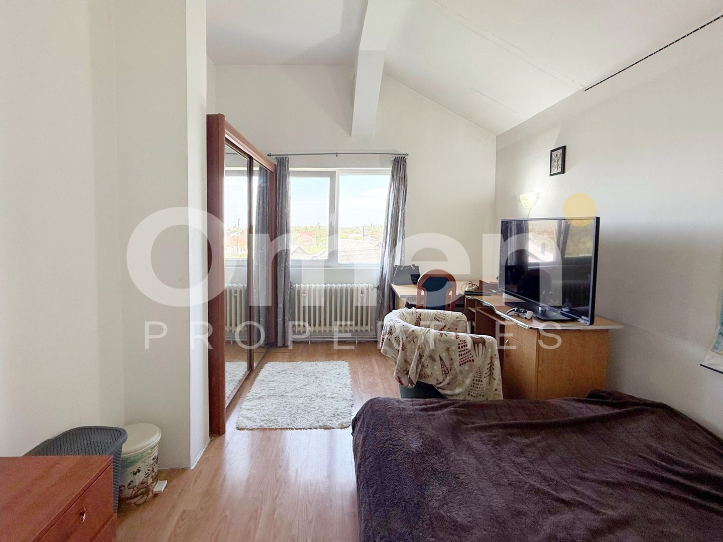 Casa de vanzare Tautii de sus 300 mp + 12 arii teren - Poză 5