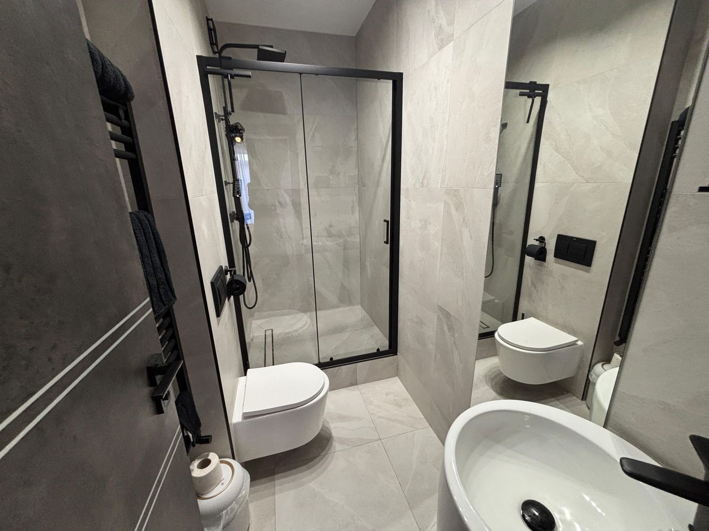 Penthouse MODERN cu 2 terase in Selimbar-Sibiu - Poză 6