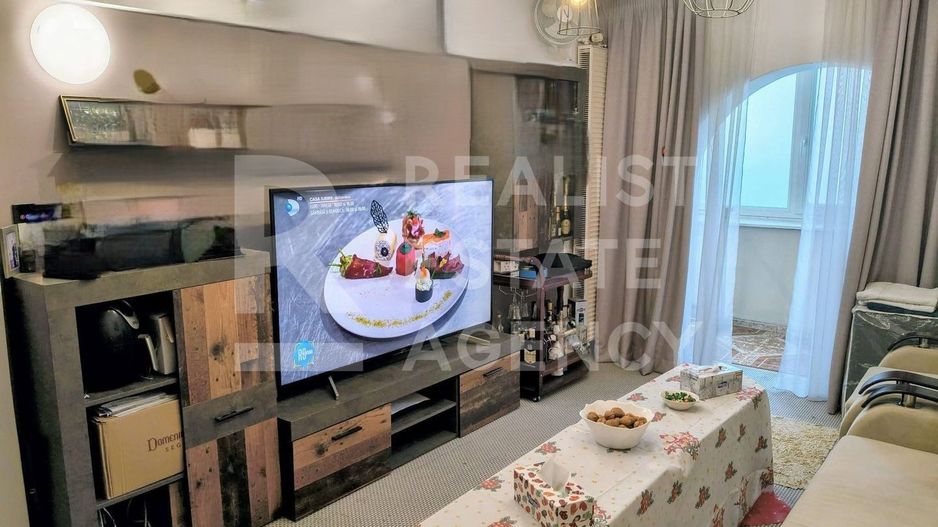 Vânzare apartament, 4 camere, Calea București, Brașov - Poză 1