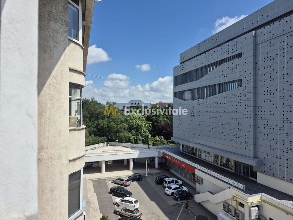 Apartament ultracentral, 3 camere, cu priveliste impresionanta, langa Mercur - Poză 22