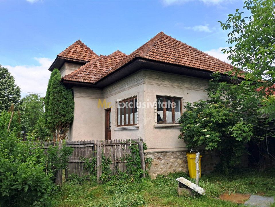 Casa cu teren la Polovragi - Poză 3