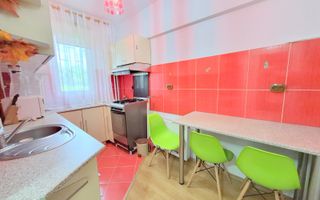 De inchiriat apartament cu 2 camere, Micro 17, parter, 400 euro - Poză 8