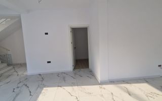 Casă modernă de lux – 4 camere, teren 373 mp, curte amenajată - Poză 3